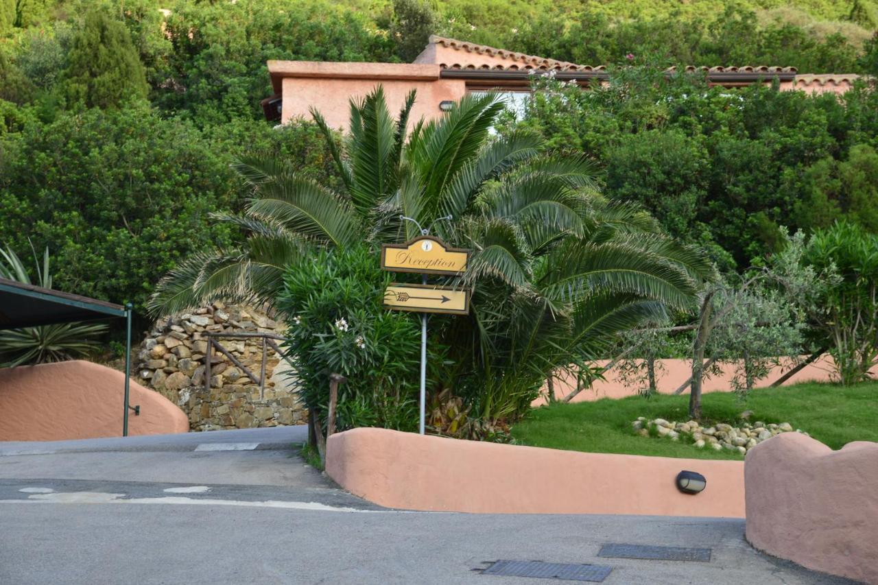 Sosventos Village Hotel Teulada Exterior foto
